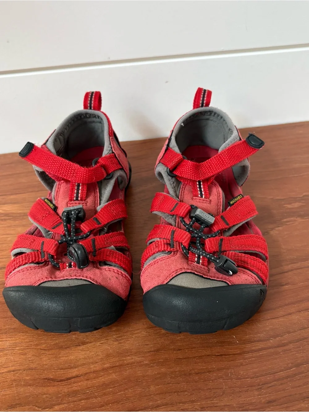 KEEN Kids' Seacamp II CNX Red Sandals Shoes Size 13 Hiking Outdoor Water Comfort
